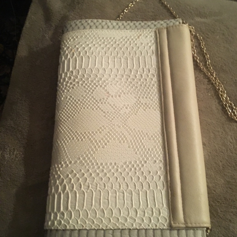 Purse - Picture 4 of 4